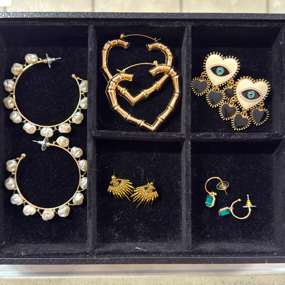 ✨5 pairs of earrings ✨